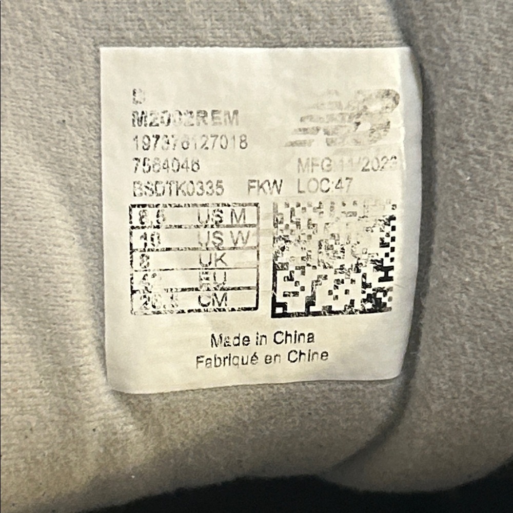 New Balance 2002R - Picture 6 of 8